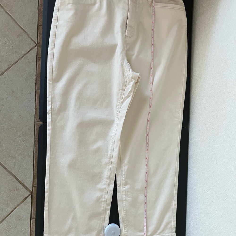 NWT LOFT Cream Straight High Rise LP Cropped Ankle Pants Petite Size 8 (1-053) - Picture 6 of 9